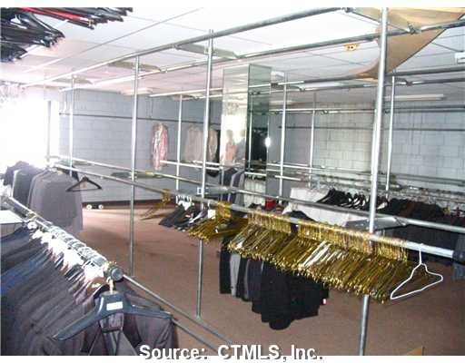 More Photos Of 295 Talcottville Rd, Vernon Storefront Retail Office For Lease