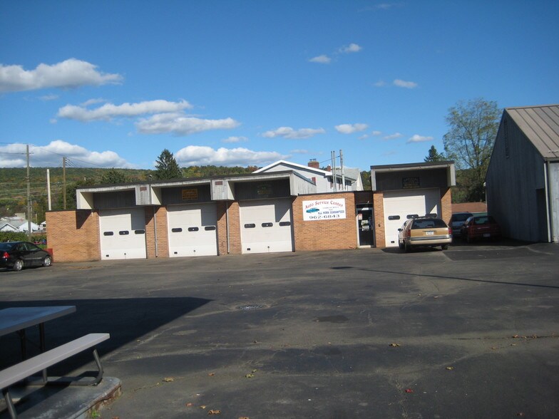 More Photos Of 314-328 Park Ave, Corning Unknown For Lease