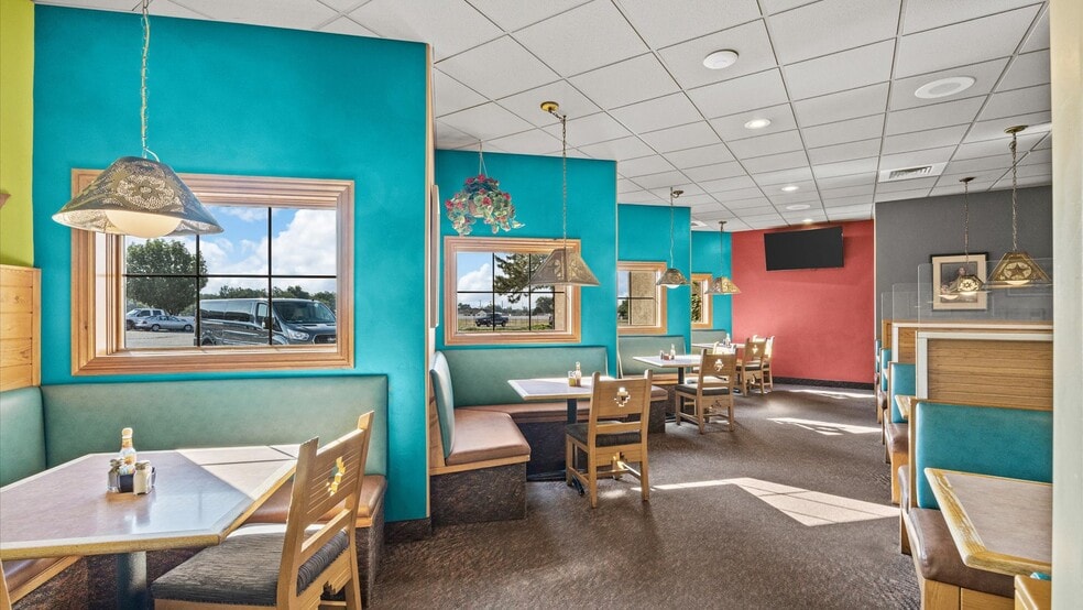 More Photos Of 3245 I-70 Business Loop, Clifton Restaurant For Sale