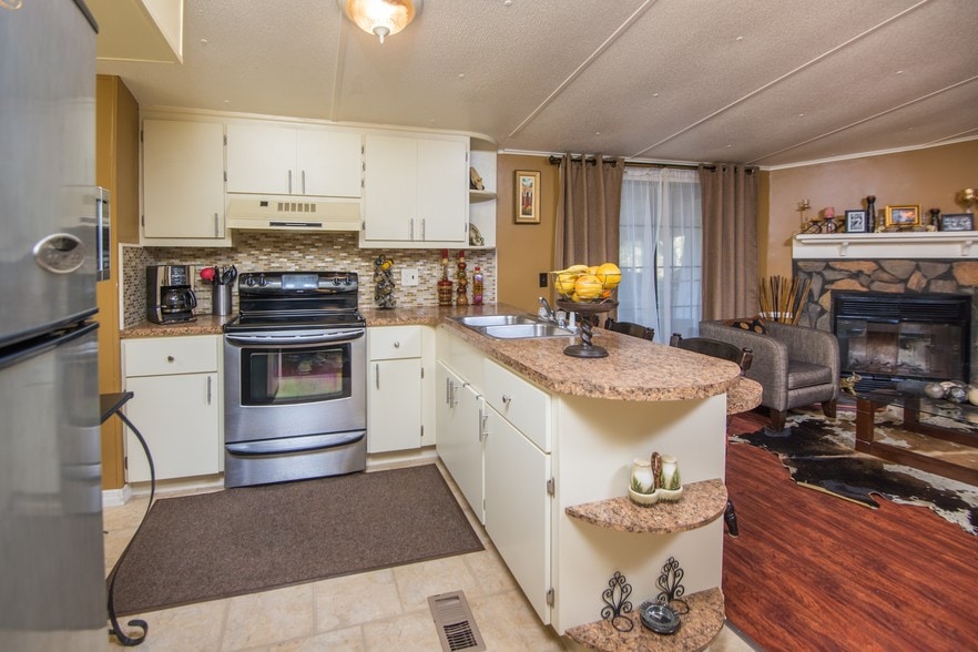 More Photos Of 1211 Cypress Rd, Saint Augustine Manufactured Housing Mobile Home Park For Sale