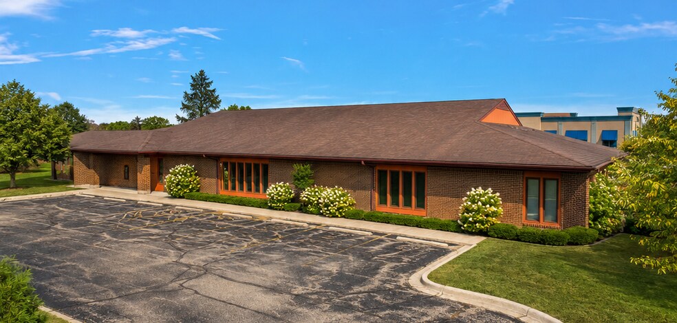 Primary Photo Of 485 Lapeer Rd, Oxford Office For Lease