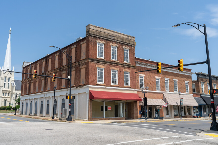 Primary Photo Of 1 N Congress St, York Storefront For Lease