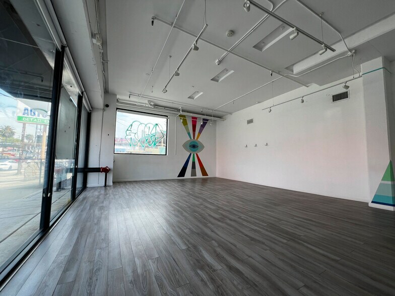 More Photos Of 1030 N Alvarado St, Los Angeles Apartments For Lease