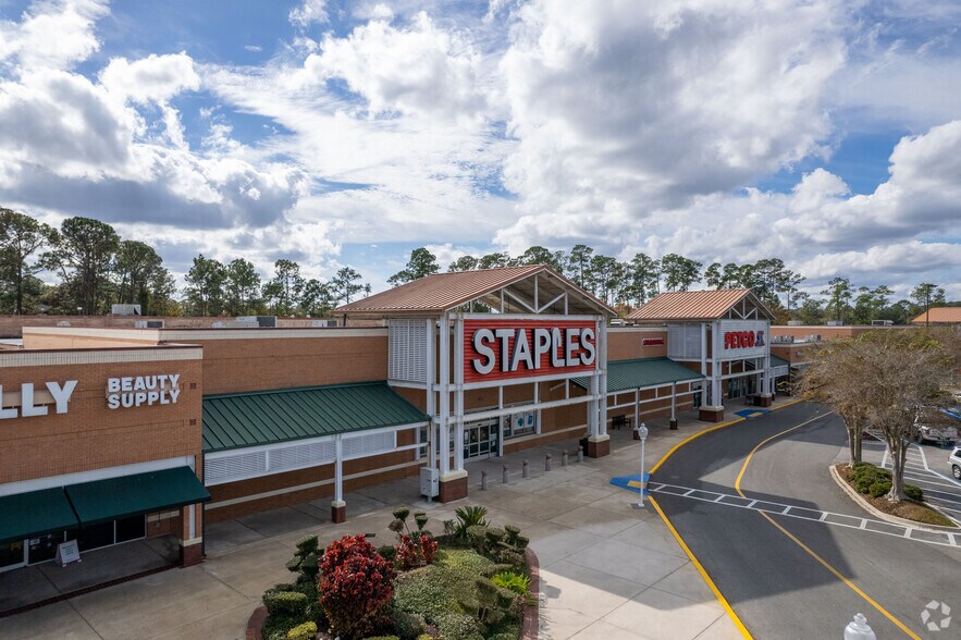 More Photos Of 11111-11119 San Jose Blvd, Jacksonville Unknown For Lease