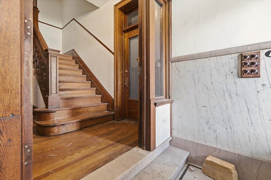 More Photos Of 283 Park Ave W, Mansfield Apartments For Sale