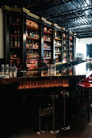 More Photos Of 220 E Coffee St, Greenville Restaurant For Lease