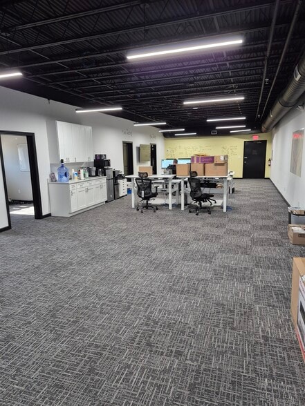 More Photos Of 245 Route 109, Babylon Manufacturing For Lease