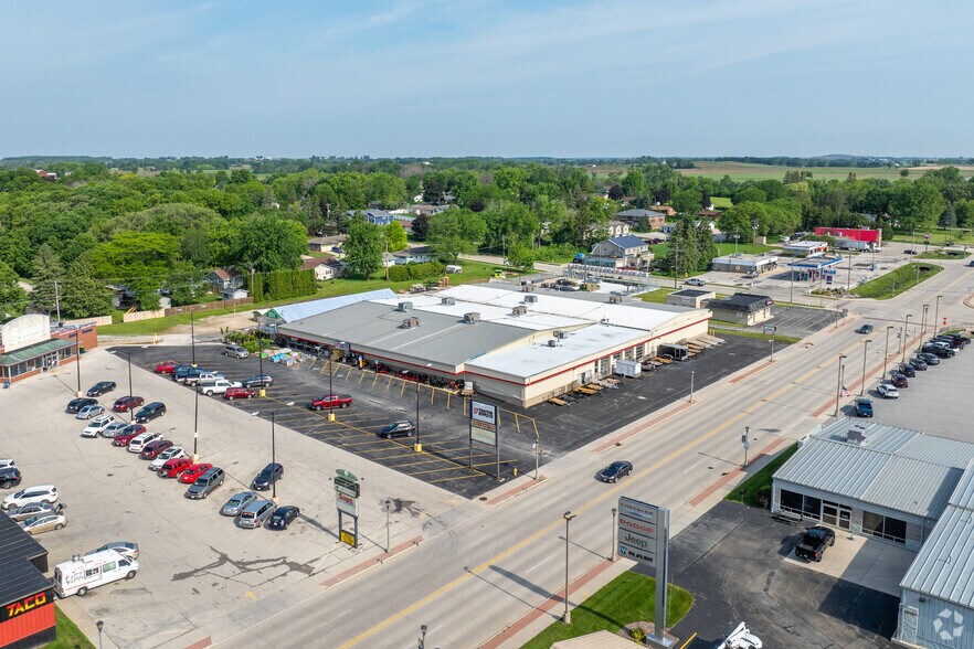 More Photos Of 519 N Madison St, Chilton Storefront For Sale