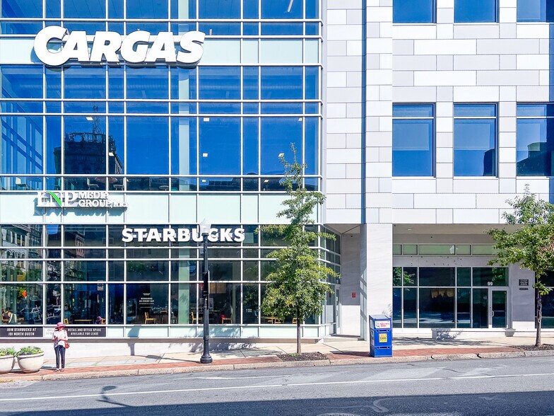 More Photos Of 101 N Queen St, Lancaster Apartments For Lease