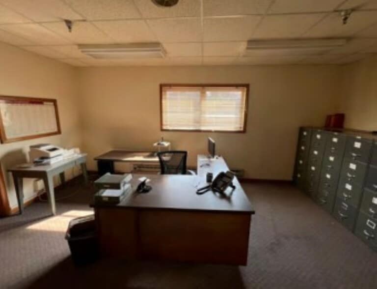 More Photos Of 809 S Pleasant St, Montpelier Industrial For Sale