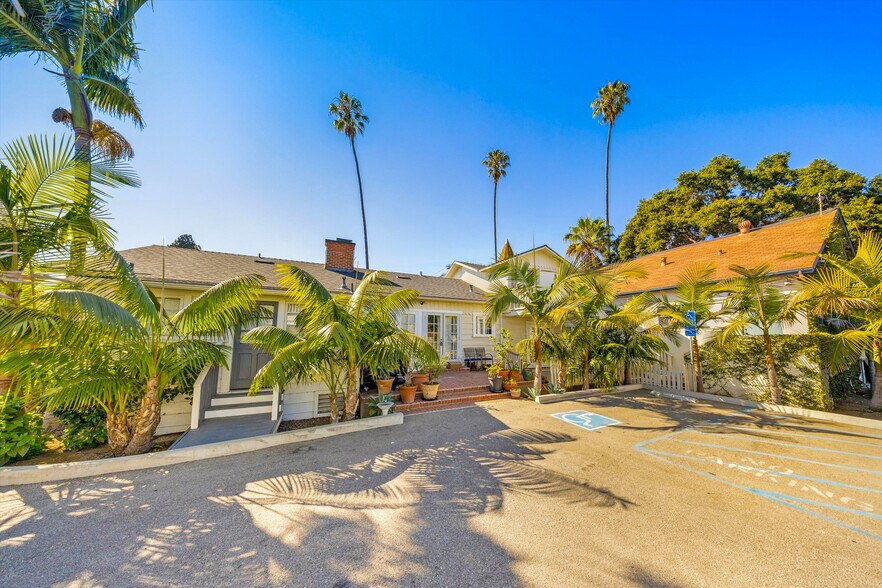 More Photos Of 1032 E Mason St, Santa Barbara Apartments For Sale