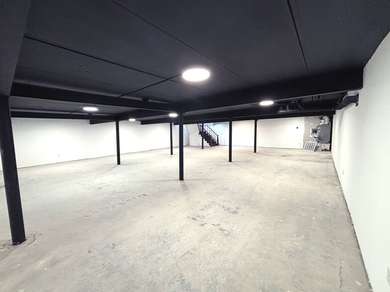 More Photos Of 4104 Hillsboro Pike, Nashville Freestanding For Sale