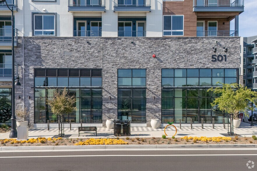 More Photos Of 505-535 W Crowther Ave, Placentia Apartments For Lease