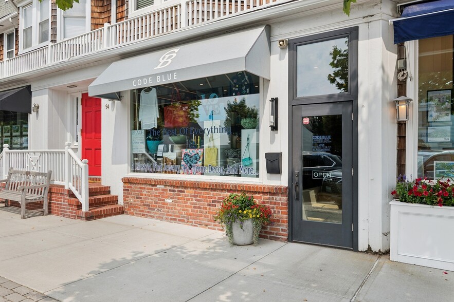 Primary Photo Of 96 Main St, Westhampton Beach Storefront For Sale