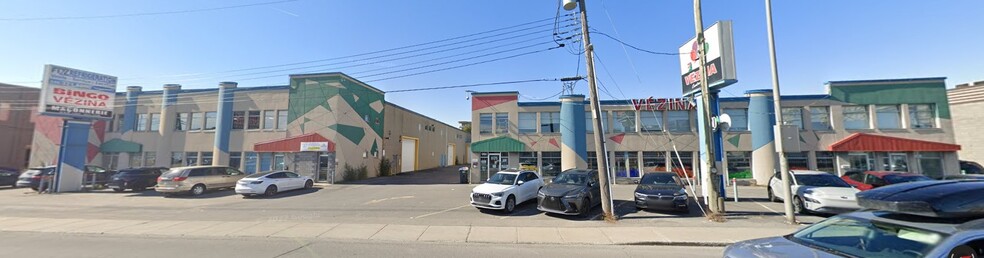 Primary Photo Of 6125-6185 Boul Métropolitain E, Montréal Warehouse For Sale