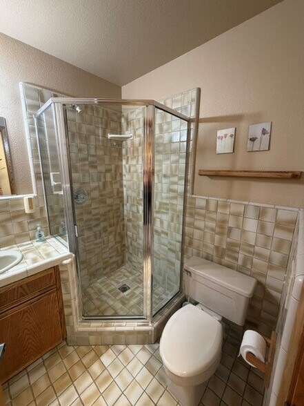 More Photos Of 3257 Professional Dr, Auburn Medical For Sale