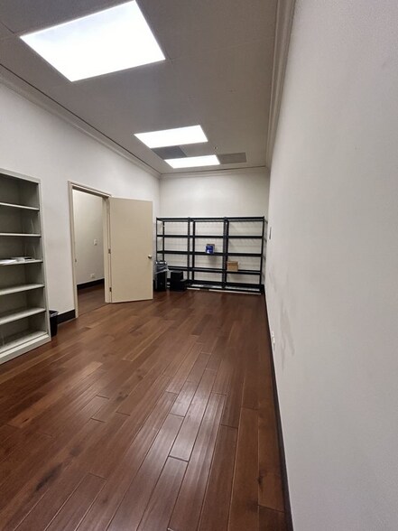 More Photos Of 520 S 4th St, Las Vegas Medical For Lease