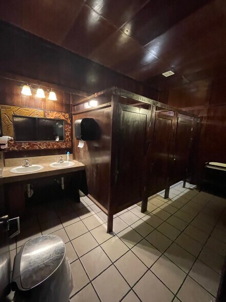 More Photos Of 2120 Oakheart Rd, Myrtle Beach Restaurant For Lease