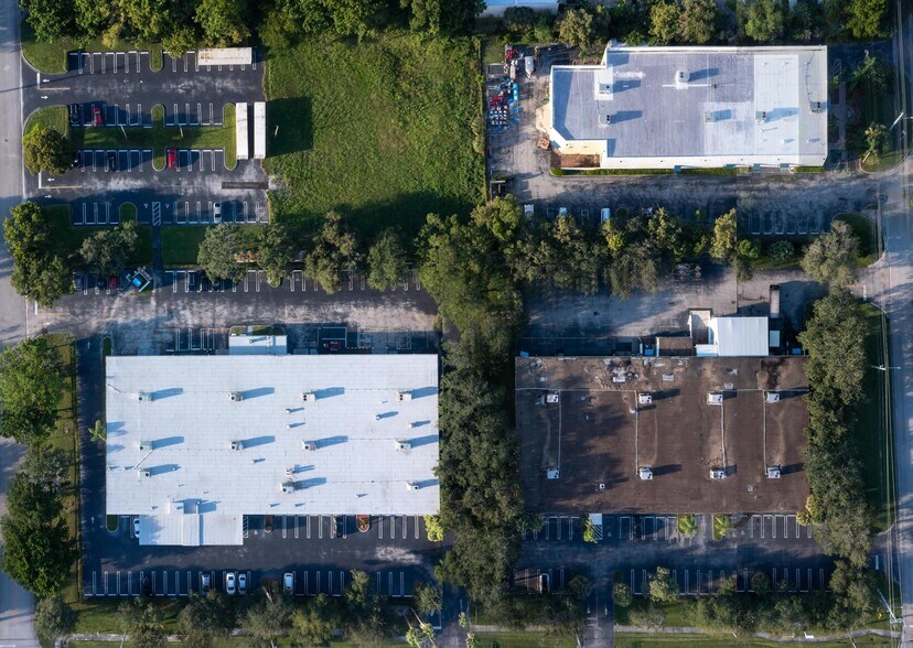 More Photos Of 12095 NW 39th St, Coral Springs Warehouse For Sale