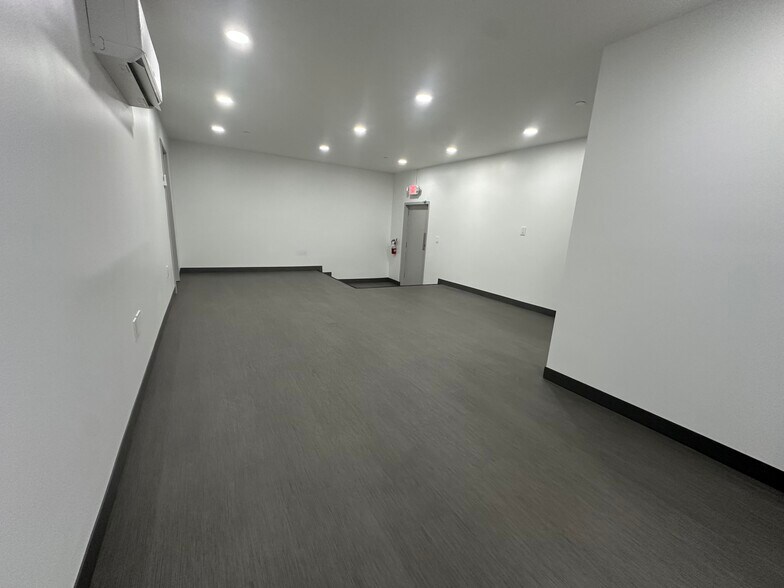 More Photos Of 7212-7282 NW 33rd St, Miami Unknown For Lease