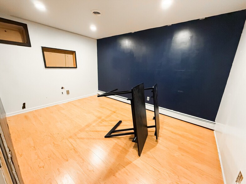 More Photos Of 339 N Route 73, Berlin Medical For Lease