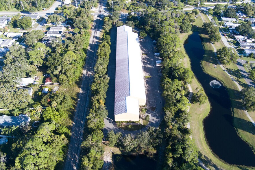 More Photos Of 585 Commonwealth Blvd, Port Orange Manufacturing For Sale