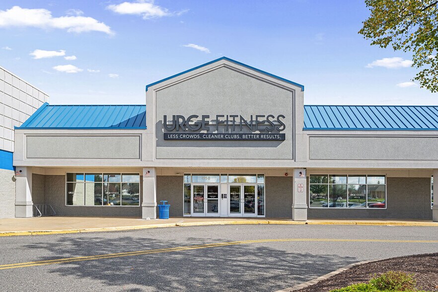 More Photos Of 471 S Oxford Valley Rd, Fairless Hills Unknown For Lease