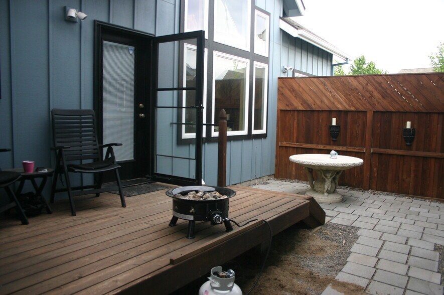 More Photos Of 20826 NE Sierra Dr, Bend Apartments For Sale