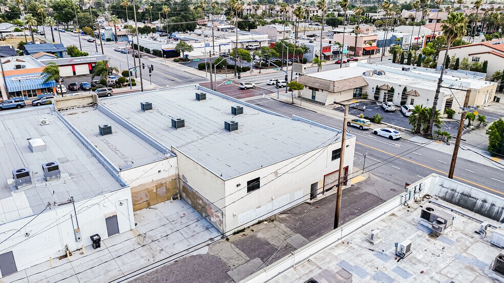 More Photos Of 8594 Sierra Ave, Fontana Storefront For Lease