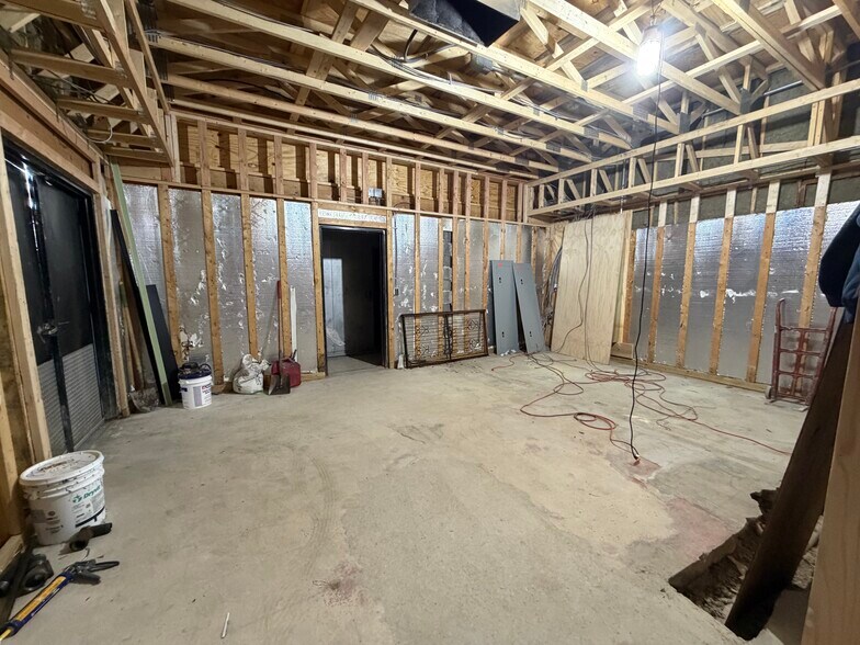 More Photos Of 2851 Perkiomen Ave, Reading General Retail For Sale