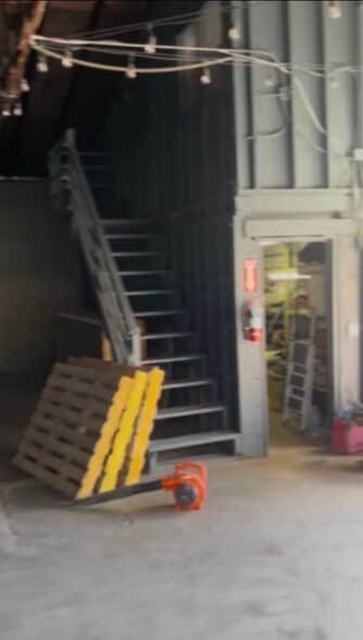 More Photos Of 119 Penn St, El Segundo Manufacturing For Sale