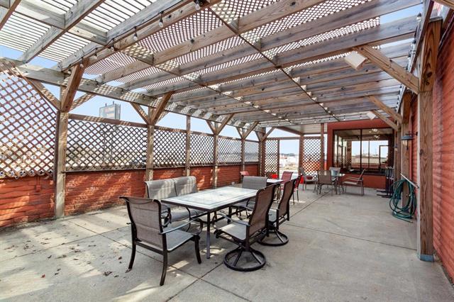 More Photos Of 5264 Anton Dr, Fitchburg General Retail For Sale