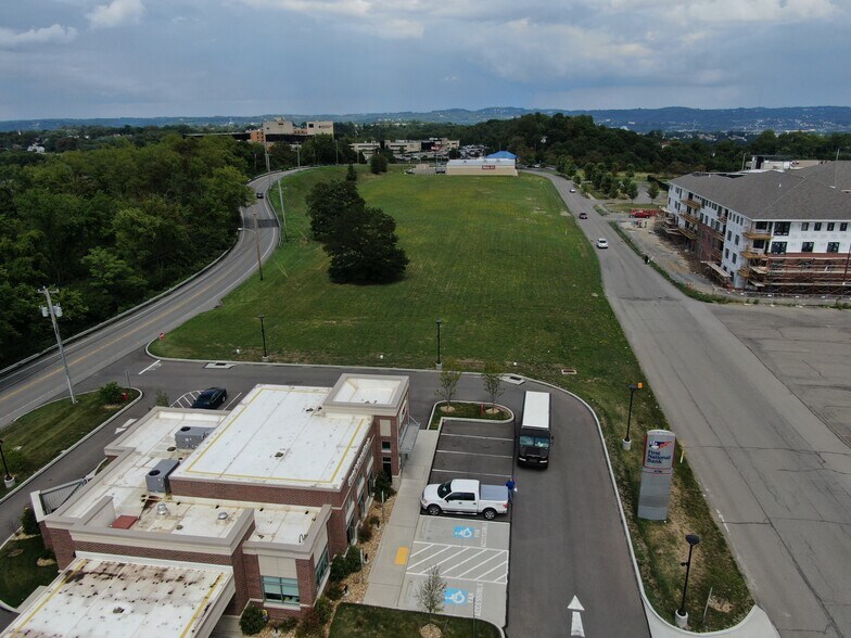 More Photos Of 1800 Mckees Rocks Rd, McKees Rocks Land For Lease