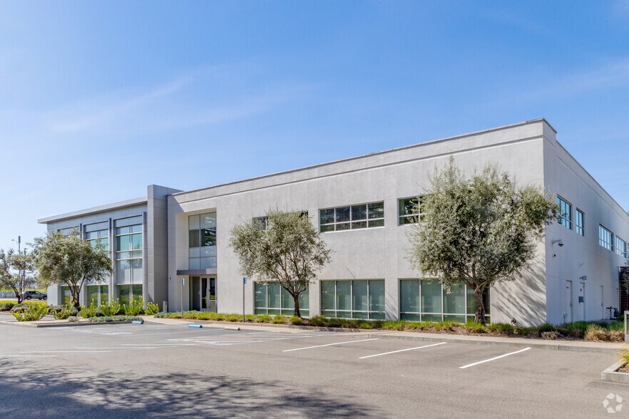 More Photos Of 375 W Trimble Rd, San Jose Unknown For Lease