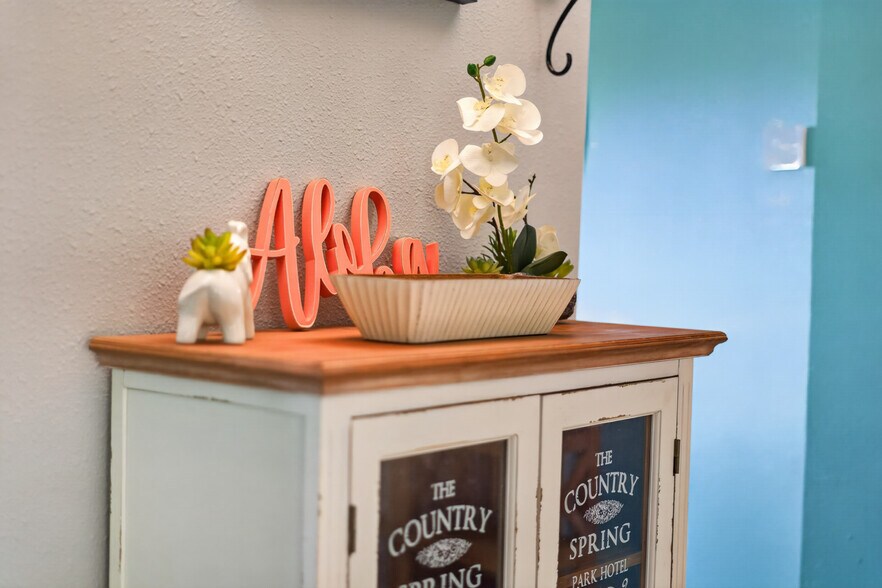 More Photos Of 112 Honolulu Ct, Hot Springs Specialty For Sale