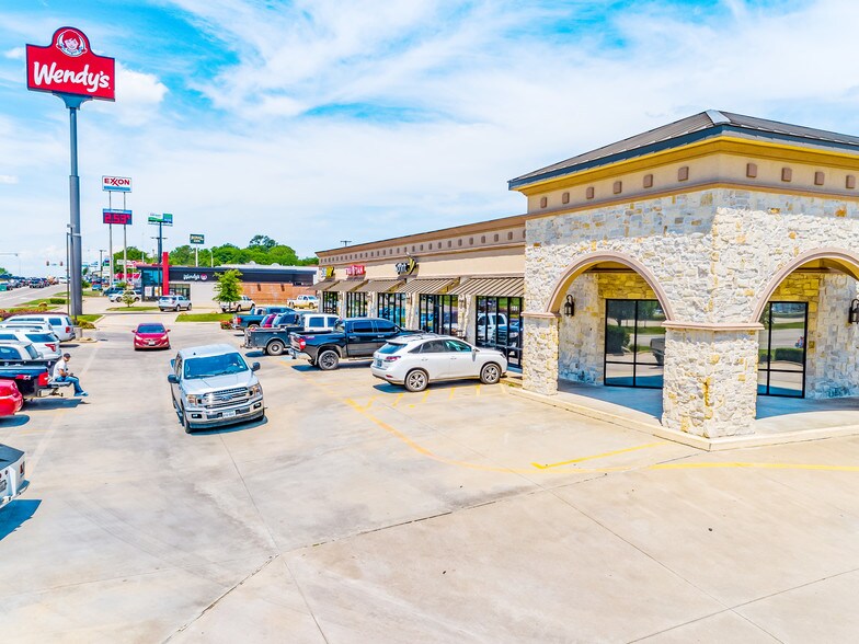 More Photos Of 151 Industrial Dr E, Sulphur Springs Freestanding For Lease