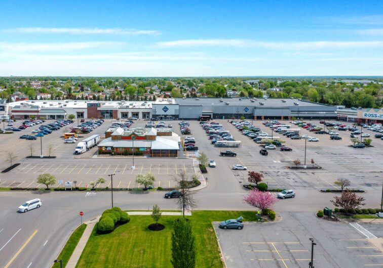 Primary Photo Of 3733-3735 Union Rd, Cheektowaga Unknown For Lease