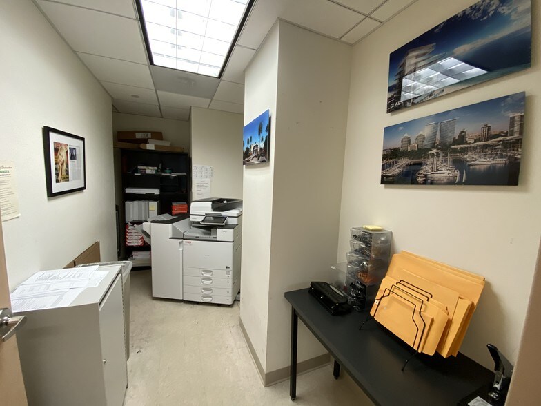 More Photos Of 2665 S Bayshore Dr, Coconut Grove Office For Lease