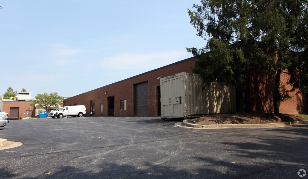 More Photos Of 7600-7606 Standish Pl, Rockville Research And Development For Lease