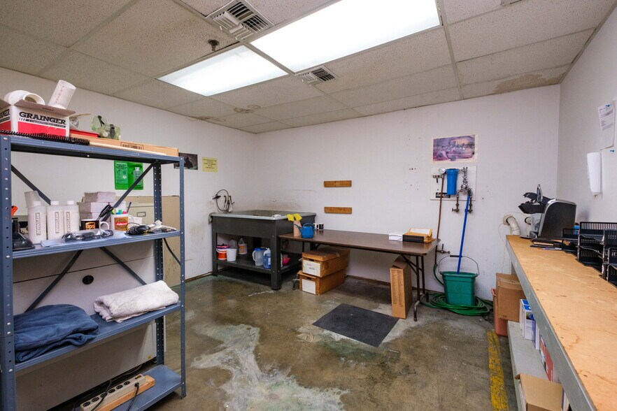 More Photos Of 213 Dry River Rd, Bridgewater Manufacturing For Lease