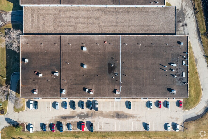 More Photos Of 7651-7697 Washington Ave S, Edina Flex For Lease