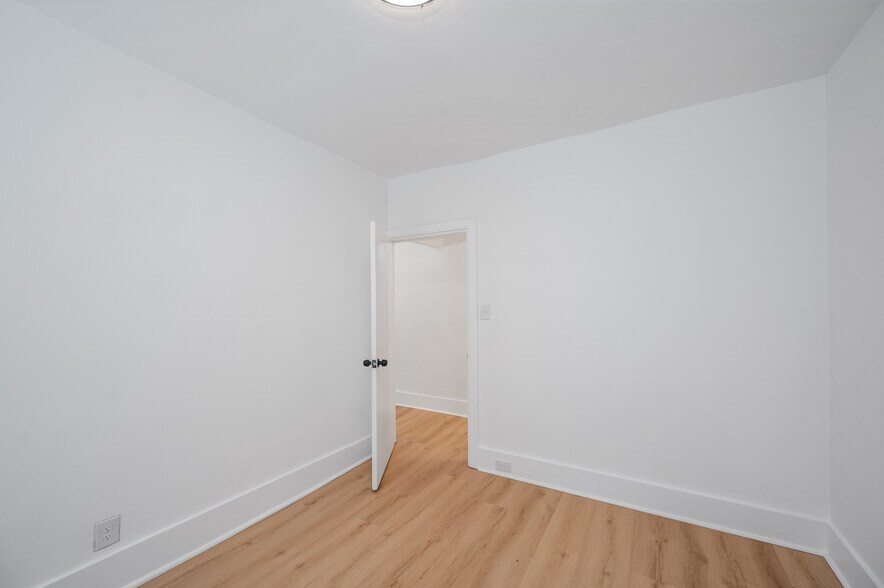 More Photos Of 264 Walnut St, Phoenixville Apartments For Sale