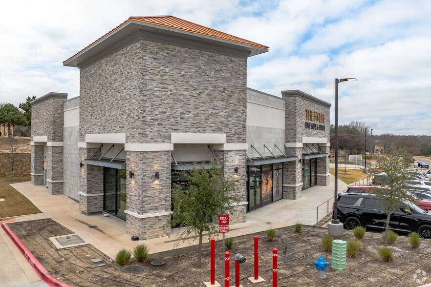 More Photos Of 1800 N Stonebridge Dr, McKinney Freestanding For Lease