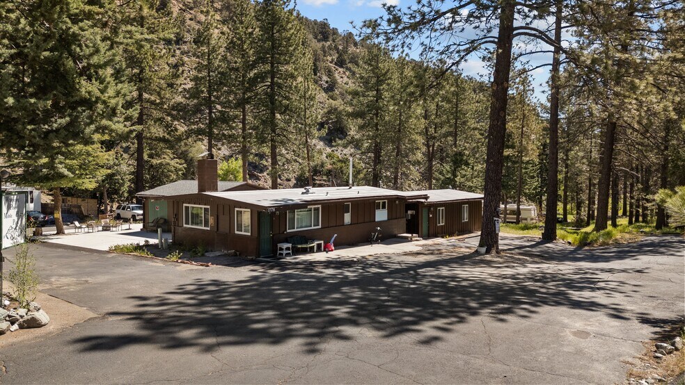 More Photos Of 1776 CA-2, Wrightwood Multifamily For Sale
