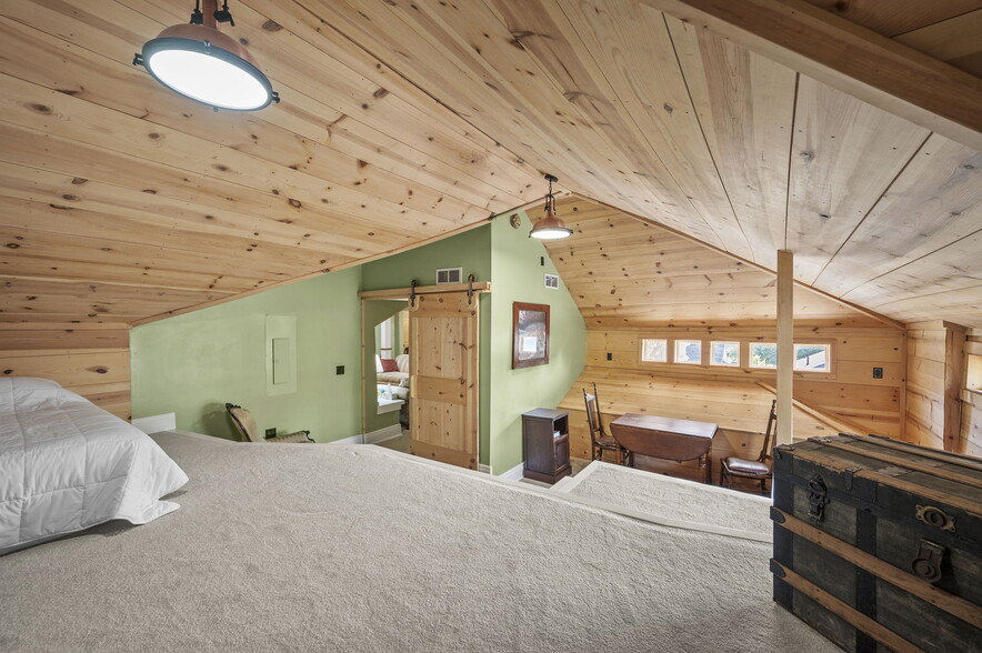 More Photos Of 403 E Adams St, Sandusky Hospitality For Sale