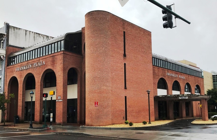 More Photos Of 33 W Franklin St, Hagerstown Coworking Space