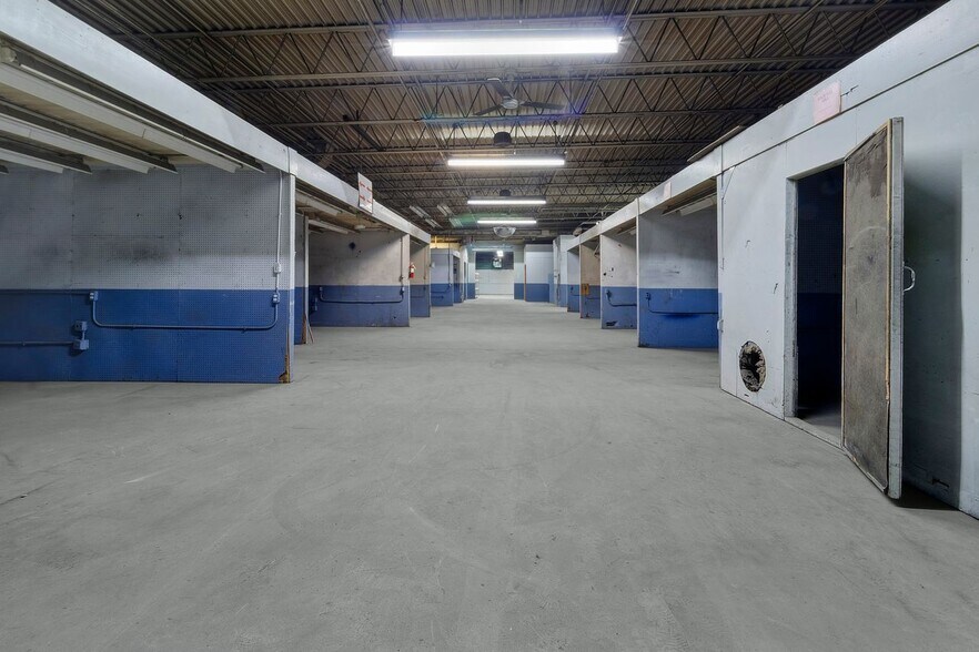 More Photos Of 1301 S 6th St, Noblesville Manufacturing For Sale