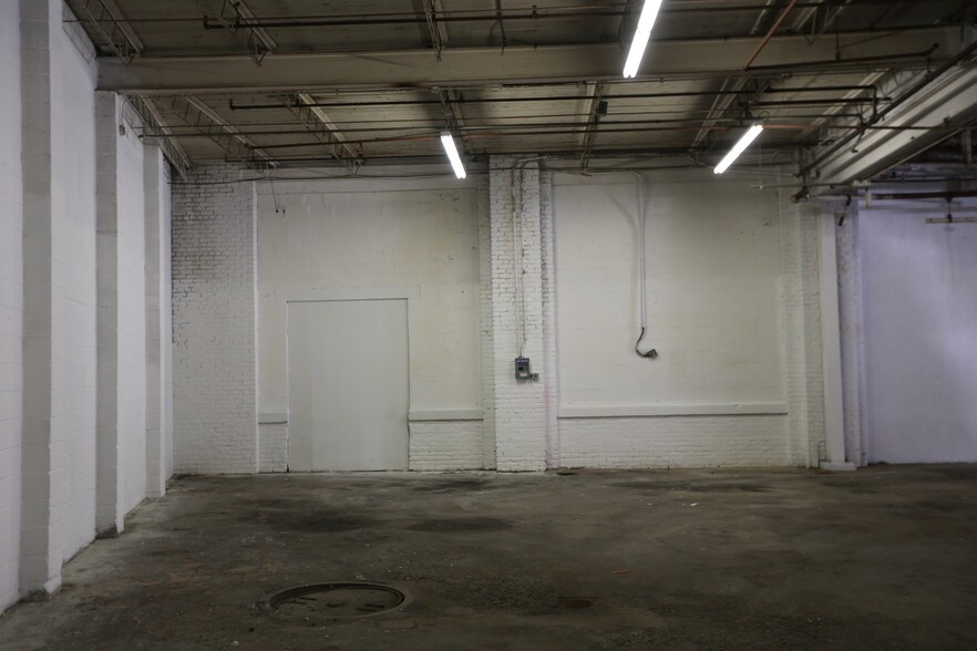 More Photos Of 3800 Jasper St, Philadelphia Service For Lease