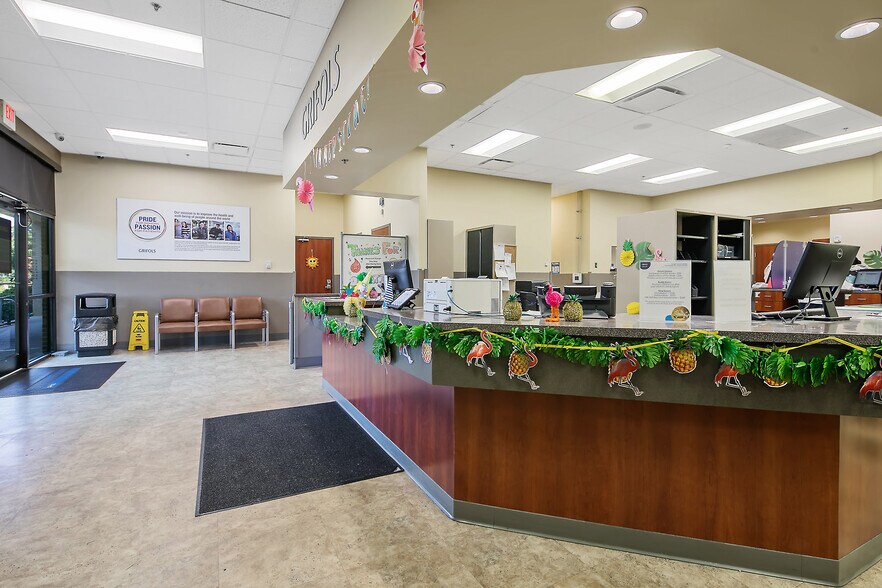 More Photos Of 4600-4610 Bragg Blvd, Fayetteville General Retail For Sale