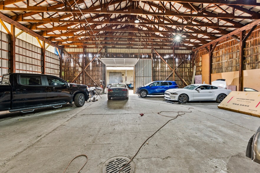 More Photos Of 11435 Schaefer Hwy, Detroit Warehouse For Sale